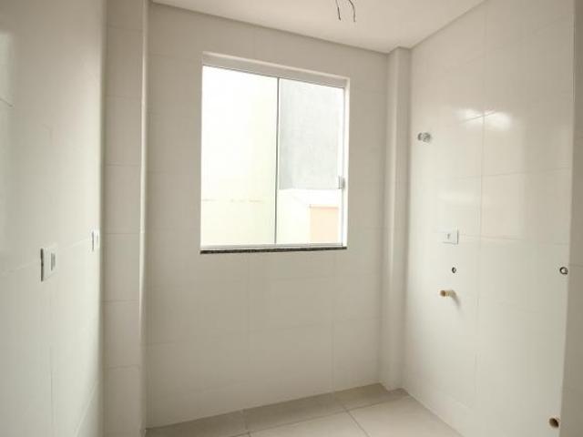 APARTAMENTO NOVO COM TRÊS DORMITÓRIOS, UM BANHEIRO