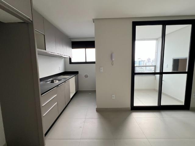 APARTAMENTO NOVO COM COZINHA, BANHEIROS SOB MEDIDA
