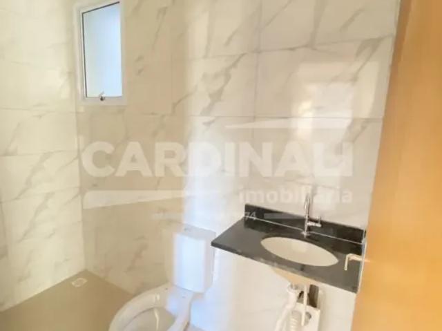 Apartamento novo com sacada