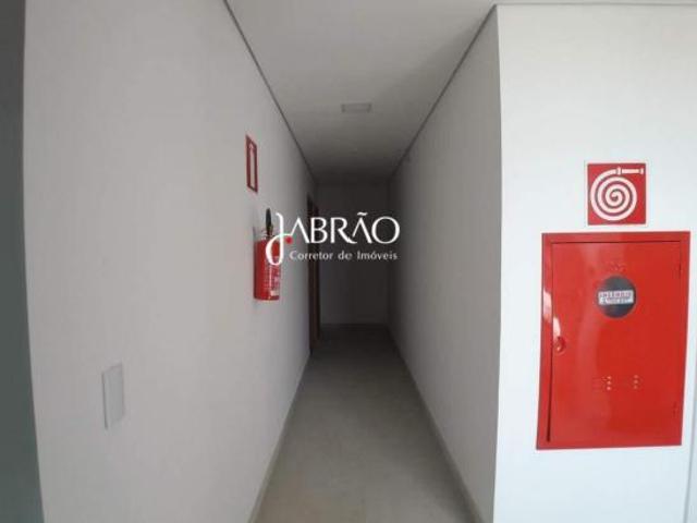 Apartamento novo de três quartos no Bairro Boa Morte