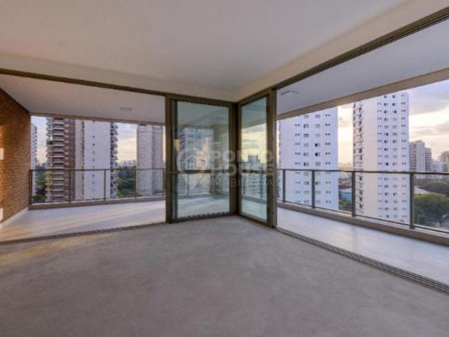 Apartamento novo de 294m² com 04 suites, 04 vagas e lazer na Vila Mariana