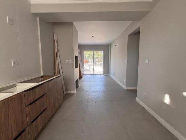 Apartamento novo e central com 02 dormitórios 01 suíte