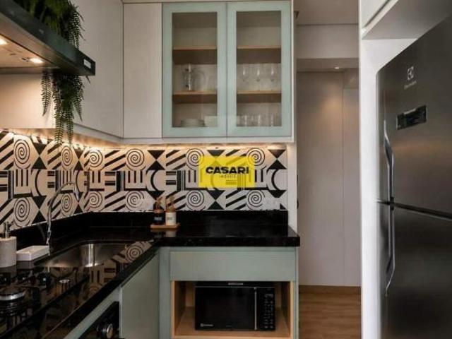 Apartamento Novo e Totalmente Mobiliado Próximo à Av. Kennedy