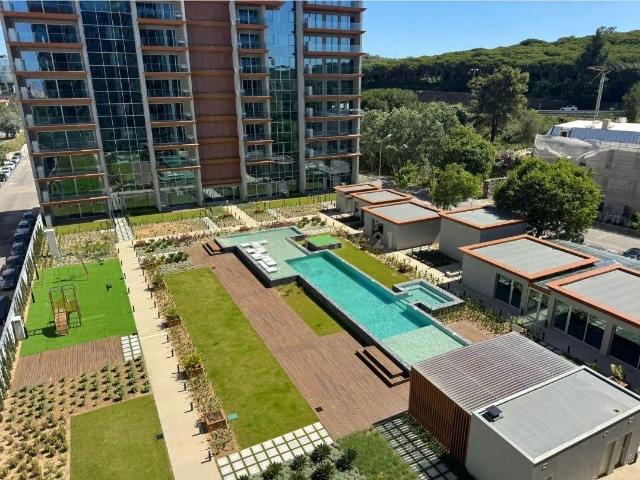 Apartamento Novo em Algés, Oeiras com Vista para a Cidade