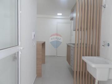 Apartamento novo para locação com 58m², dois quartos e uma vaga de garagem