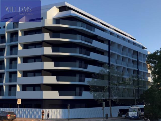 Apartamento novo T4 de qualidade, com estacionamento Loulé