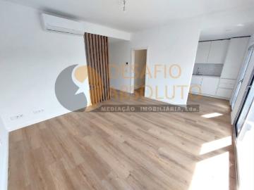 Apartamento NOVO T2+1 c/ Sotão e varandas. Quinta do Conde