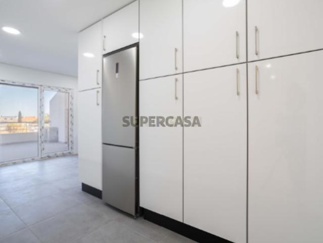 Apartamento novo T2 com Vista Panorâmica e Parqueamento