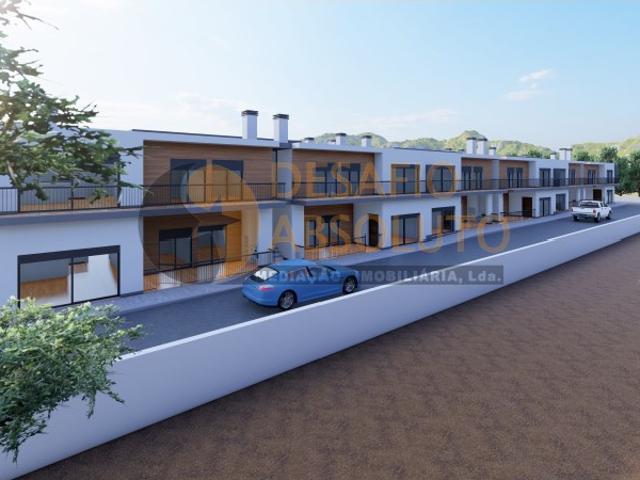 Apartamento Novo T2 R/c, c/ Parqueamento e Logradouro, Brejos De Azeitão