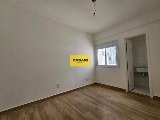 Apartamento novo 3 quartos 1 suíte 2 vagas próximo à Avenida Kennedy em São Bern
