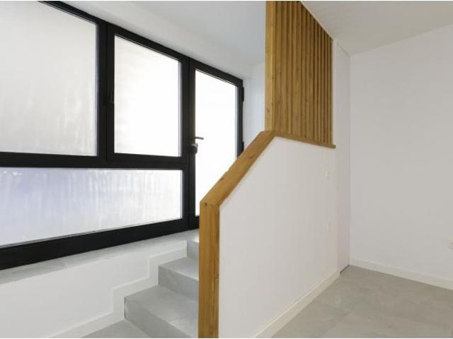 Apartamento nuevo a estrenar en zona Fígares