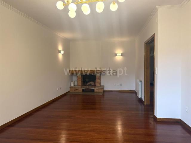 Apartamento, Oliveira São Paio São Sebastião