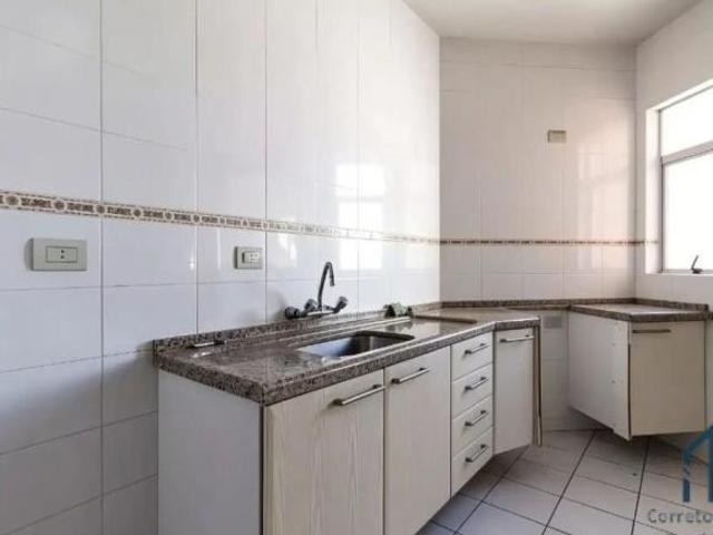 Apartamento Oportunidade 02 quartos, 03 vagas, próximo Shopping Palladium, Portão em Curitiba PR