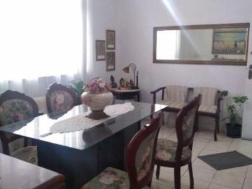 APARTAMENTO ÓTIMO NO GONZAGA EM SANTOS! NO PRIMEIRO ANDAR! 02 DORMITÓRIOS SENDO UM SUÍTE!