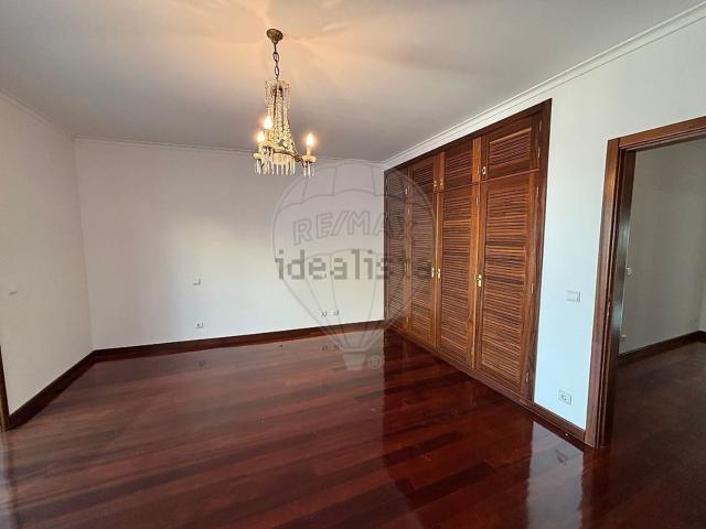Apartamento, Ovar