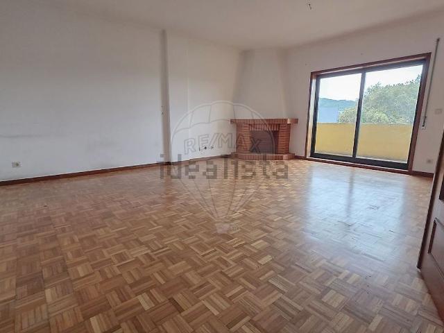 Apartamento, Paço de Sousa