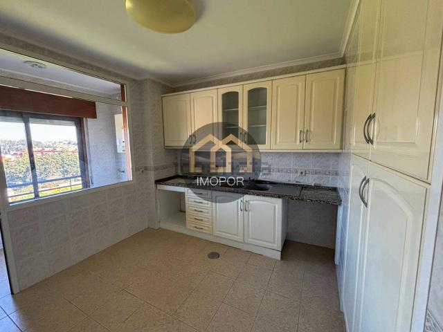 Apartamento, Paços de Brandão