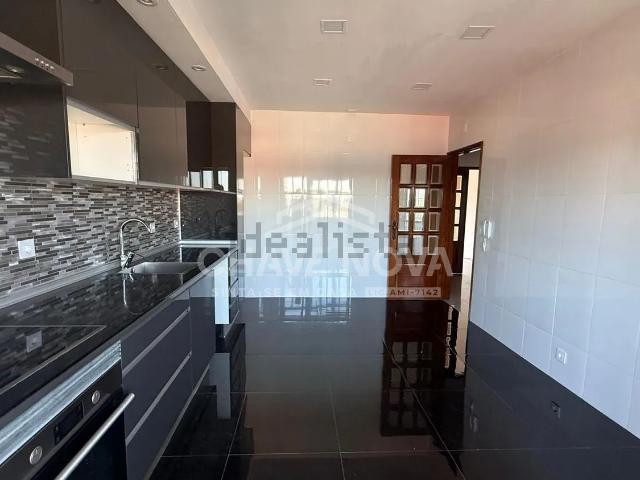 Apartamento, Paços de Brandão