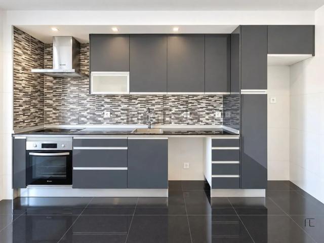 Apartamento, Paços de Brandão