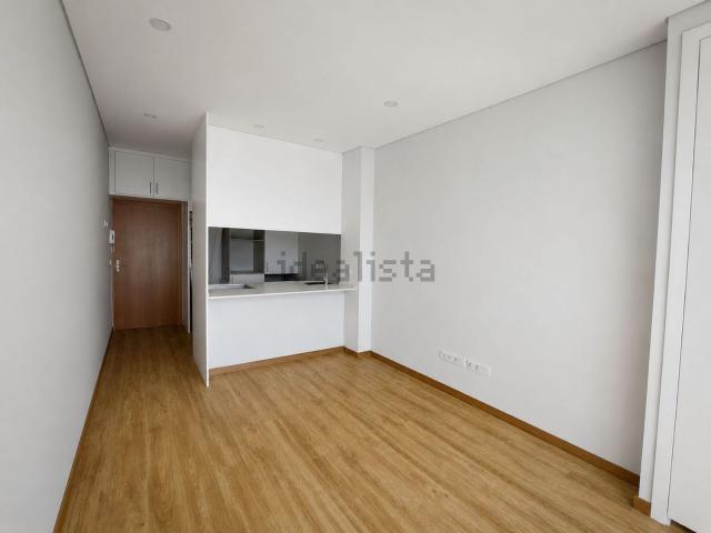 Apartamento, Paços de Brandão