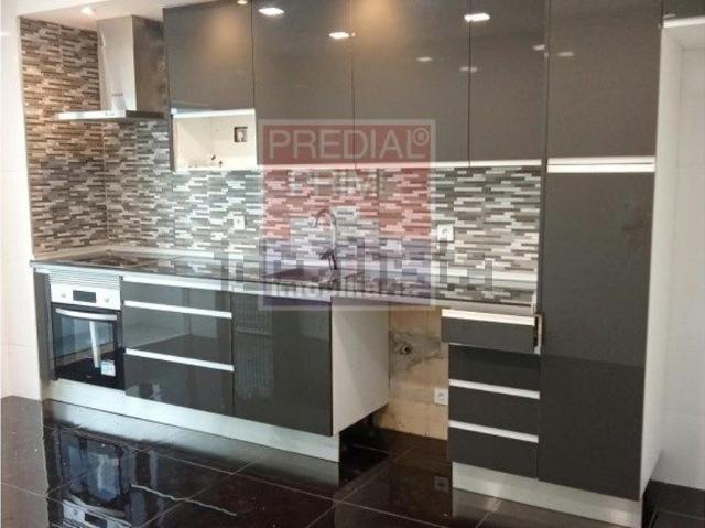 Apartamento, Paços de Brandão