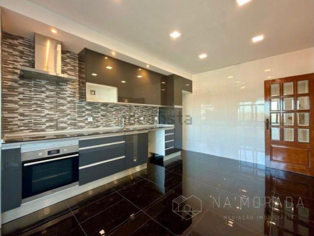 Apartamento, Paços de Brandão