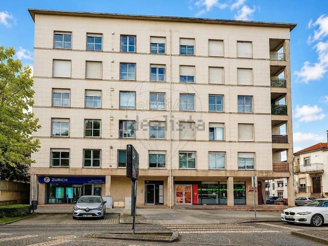 Apartamento, Paços de Ferreira