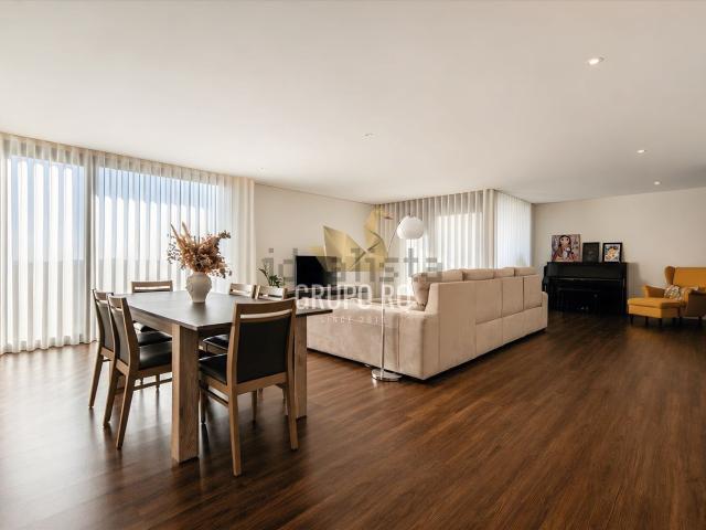 Apartamento, Paços de Ferreira