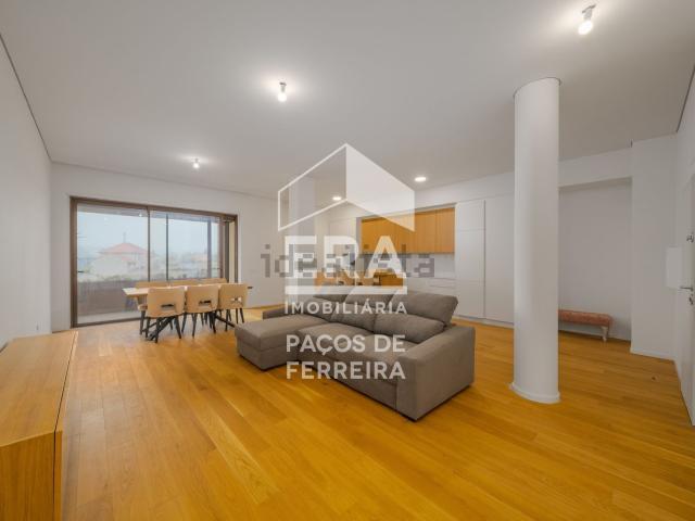 Apartamento, Paços de Ferreira
