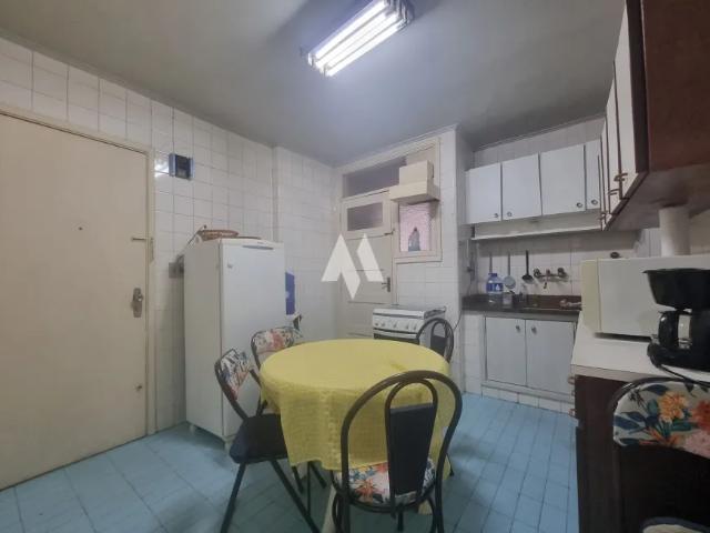 Apartamento Padrão de 2 dormitórios com vista mar