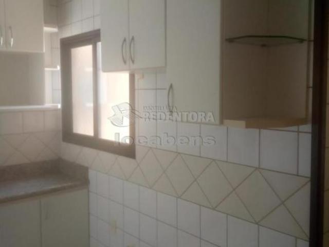 Apartamento Padrão em São José do Rio Preto