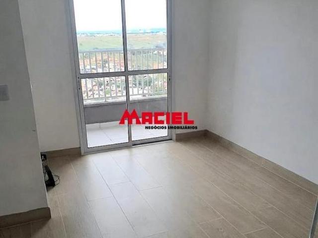 Apartamento Padrão no Jardim Colonial Cond Sinai