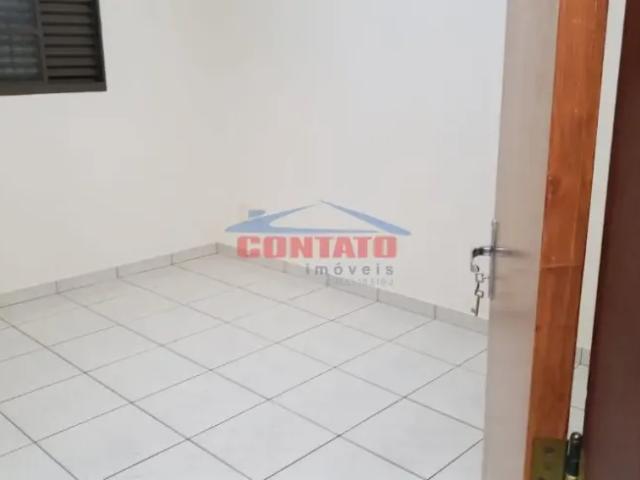 Apartamento padrão para alugar na Vila Brasília, São Carlos