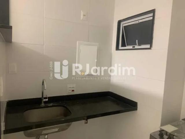 Apartamento: Padrão / Residencial / Leblon