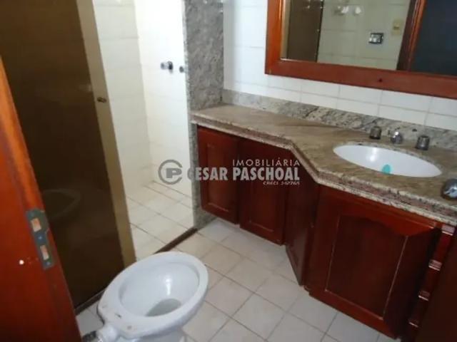 Apartamento Padrão Vila Seixas 3 dormitorios, sendo 1 suite com armarios sala 2 ambientes com saca