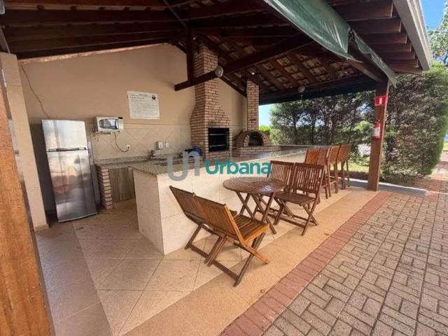 Apartamento Padrao para Alugar no Parque Faber Castell I 3 Dormitorios, Suite e Varanda com Vista Livre