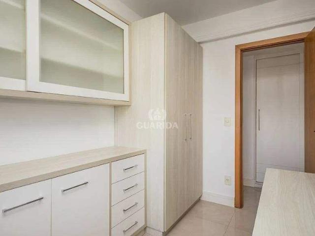 Apartamento para aluguel, 3 quartos, 1 suíte, 1 vaga, Petrópolis Porto Alegre/RS