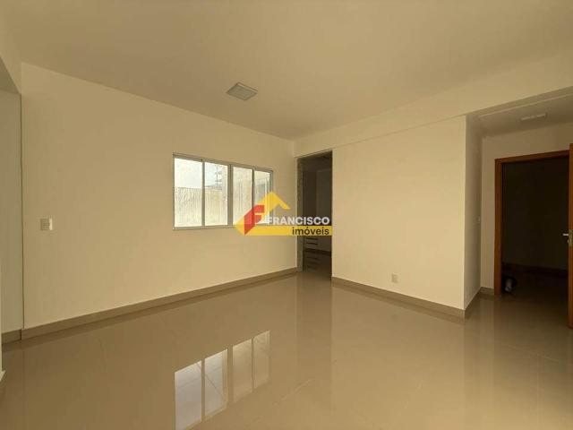 Apartamento para aluguel, 3 quartos, 1 suíte, 2 vagas, Centro Divinópolis/MG