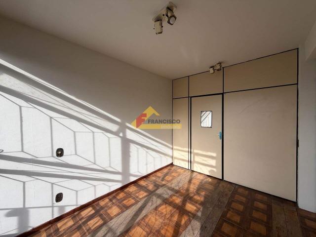 Apartamento para aluguel, 5 quartos, 1 suíte, 1 vaga, São Judas Divinópolis/MG