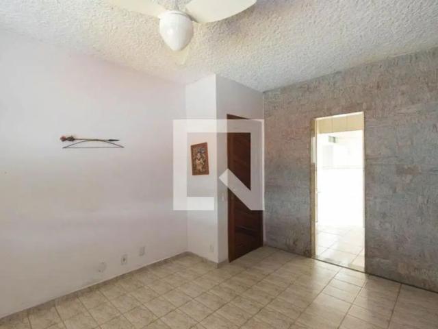 Apartamento para Aluguel Colubandê, 2 Quartos, 52 m² São Gonçalo