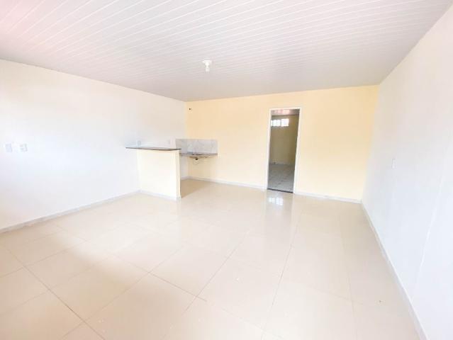 Apartamento para Aluguel com 1 quartos, 42 m² por R$ 1.000