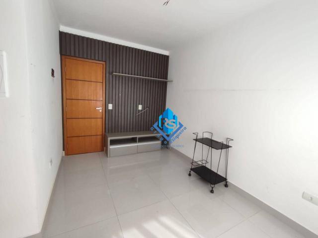 Apartamento para Aluguel com 1 quartos, 42 m² por R$ 1.800
