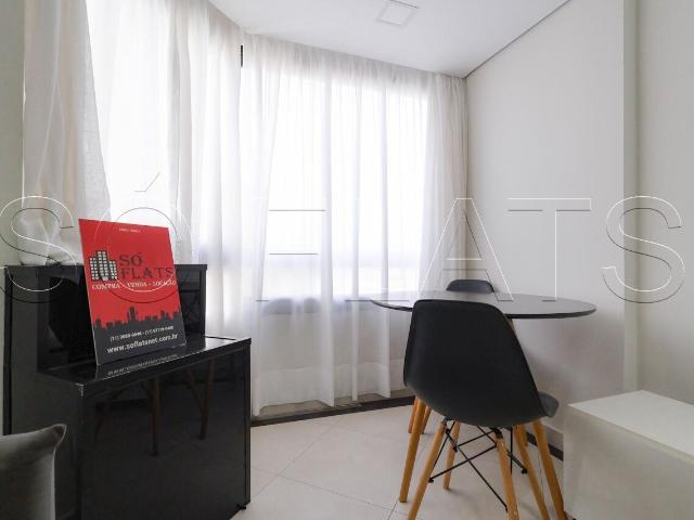 Apartamento para Aluguel com 1 quartos, 42 m² por R$ 3.450