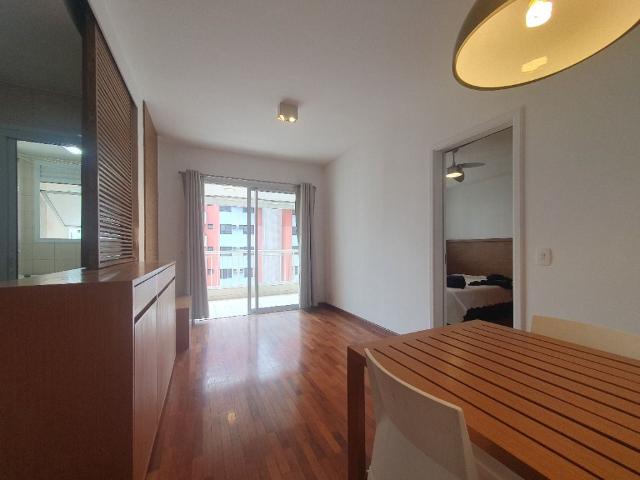 Apartamento para Aluguel com 1 quartos, 47 m² por R$ 4.200