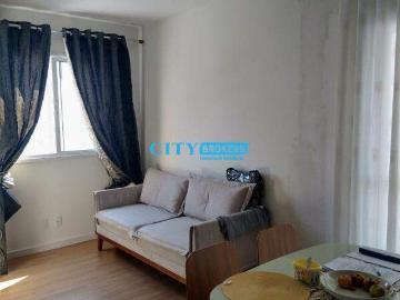 Apartamento para Aluguel com 1 quartos, 44 m² por R$ 1.900