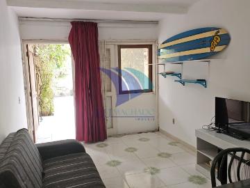 Apartamento para Aluguel com 1 quartos, 45 m² por R$ 1.400