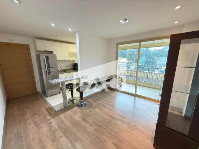 Apartamento para Aluguel com 1 quartos, 49 m² por R$ 3.500