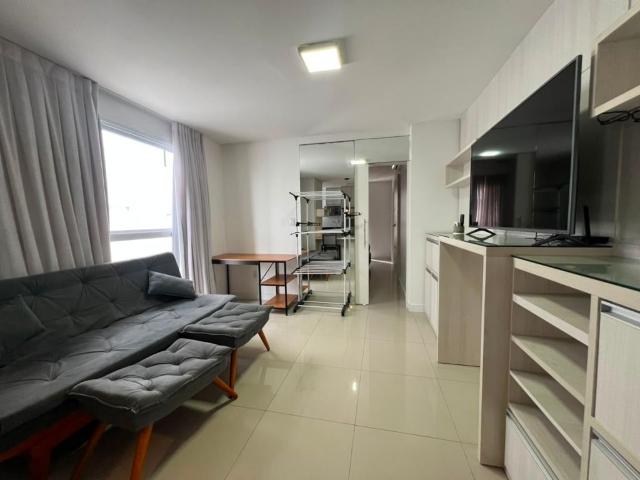 Apartamento para Aluguel com 1 quartos, 49 m² por R$ 3.750