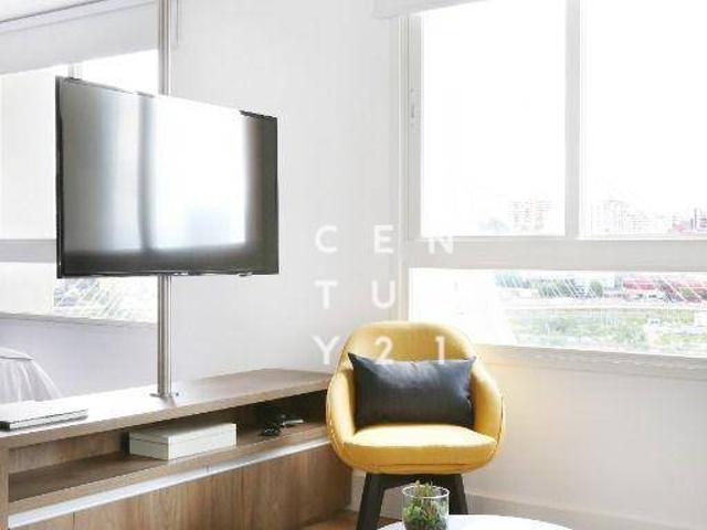 Apartamento para Aluguel com 1 quartos, 64 m² por R$ 5.100