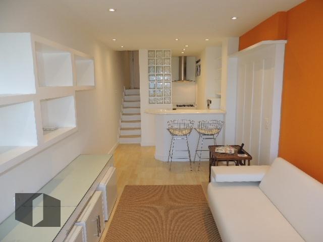 Apartamento para Aluguel com 1 quartos, 73 m² por R$ 6.500